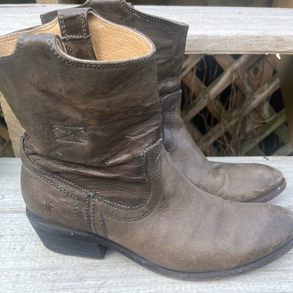 Frye olive shorty boot